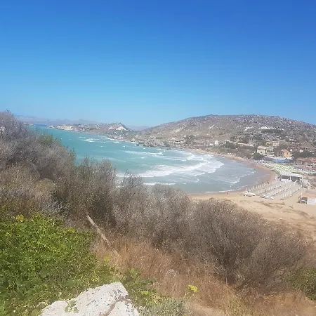 Casa Vacanze Raggio Di Sole Дом отдыха *